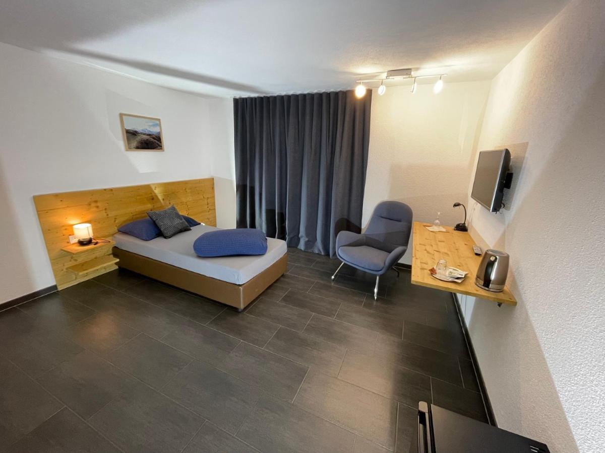 דיסנטיס Catrina Hotel מראה חיצוני תמונה