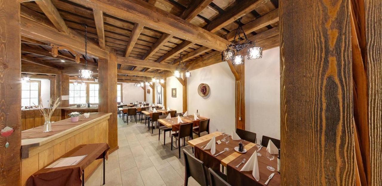 דיסנטיס Catrina Hotel מראה חיצוני תמונה